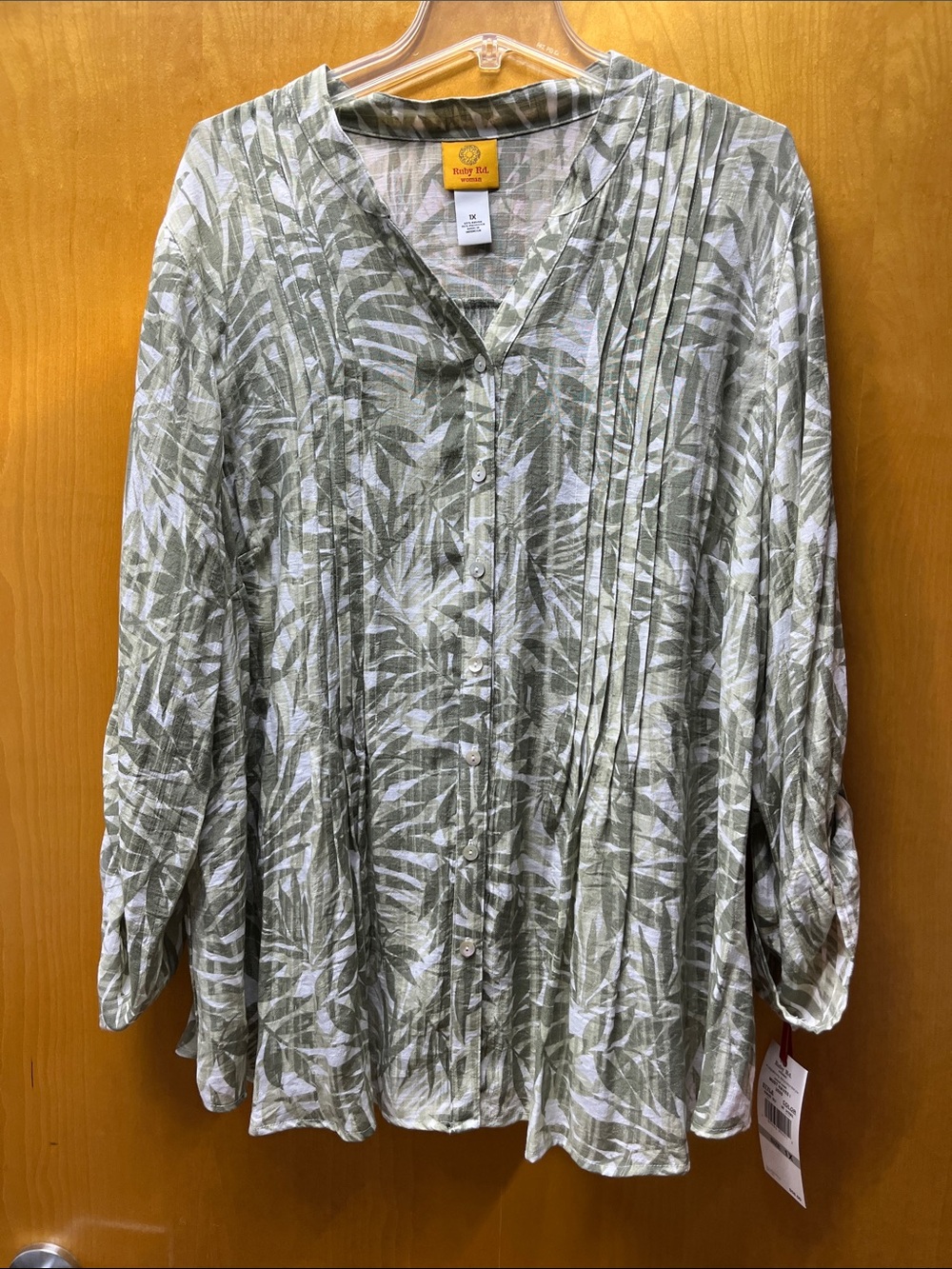 Ruby Rd. Olive Leaf Print Button-Front Blouse